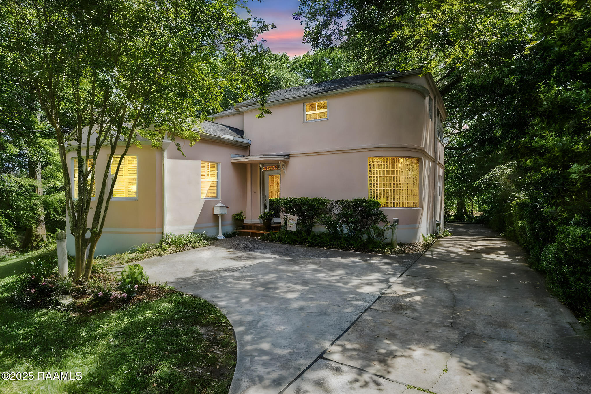 310 Marie, New Iberia LA