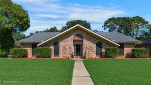 1608 Walnut, New Iberia LA